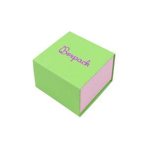 Caja de cartón para anillo o pendientes color verde 48x48x33 mm SL-42-VE-RS