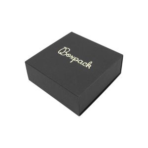 Caja de cartón para colgante o conjunto color negro 83x83x33 mm SL-81-N-N