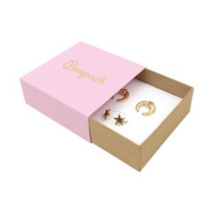 Caja de cartón para colgante o conjunto color rosa 83x83x33 mm SL-81-RS-K
