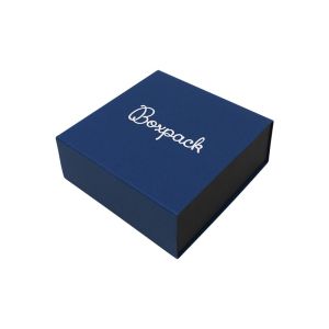 Caja de cartón para colgante o conjunto color azul 83x83x33 mm SL-81-A-N