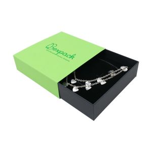 Caja de cartón para collar o conjunto color verde 116x116x33 mm SL-17-VE-N
