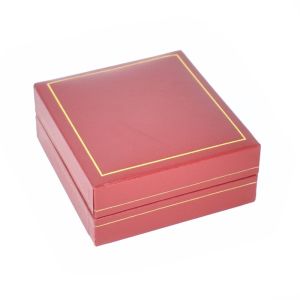 Estuche polipiel rojo para gemelos 66x71x36 mm.  J-08-G-R