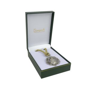 Estuche polipiel verde para medalla con cordon 110x155x50 mm. J-15-MC-VE