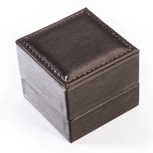 Estuche para anillo forrado en polipiel gris 55x56x50 mm S-16-SP