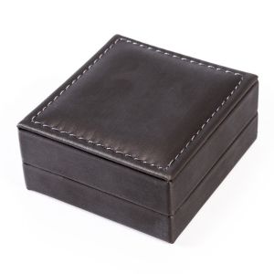 Estuche para colgante forrado en polipiel gris 64x68x32 mm S-50-C