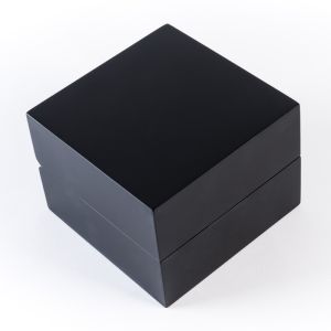 Estuche de madera para reloj color negro 110x110x80 mm CU-6-N