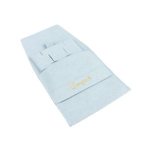 Bolsa más taco de microfibra azul cielo para pendientes omega con cierre de solapa y cinturón para joyería y bisutería.