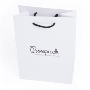 Bolsa de papel mate blanca asa negra para joyería bisutería y relojería 180x250x100 mm B-L-B-N