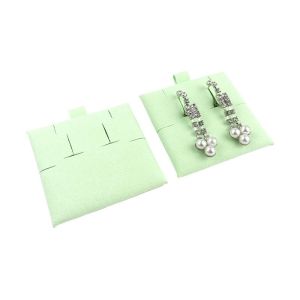 Bolsa más taco de microfibra menta para pendientes con cierre de solapa y botón para joyería y bisutería.