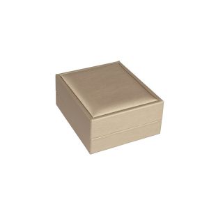 ESTUCHE PARA PENDIENTES COLOR CHAMPAGNE 73x84x38 Mm. MT-3-P