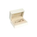 ESTUCHE PARA COLGANTE COLOR BLANCO ROTO 78x52x42 Mm. WD-7-A