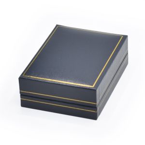 Estuche polipiel azul para pendientes 59x79x30 mm. J-04-P-A