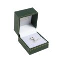 Estuche polipiel verde para pin 47x53x40 mm. J-06-PI-V