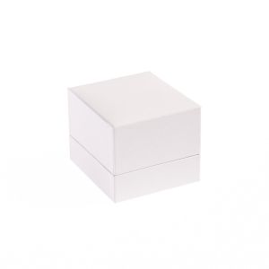 Estuche polipiel blanco para anillo labios 47x52x40 mm. FR-2-S-B
